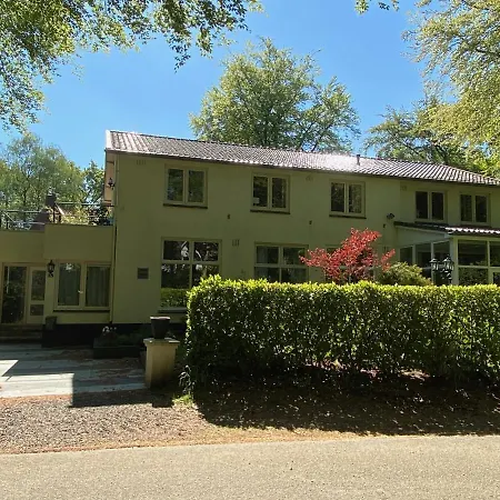 In De Aap Gelogeerd Bed & Breakfast
