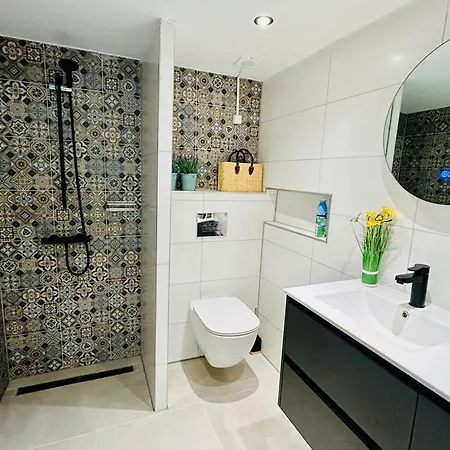 In De Aap Gelogeerd Πανσιόν